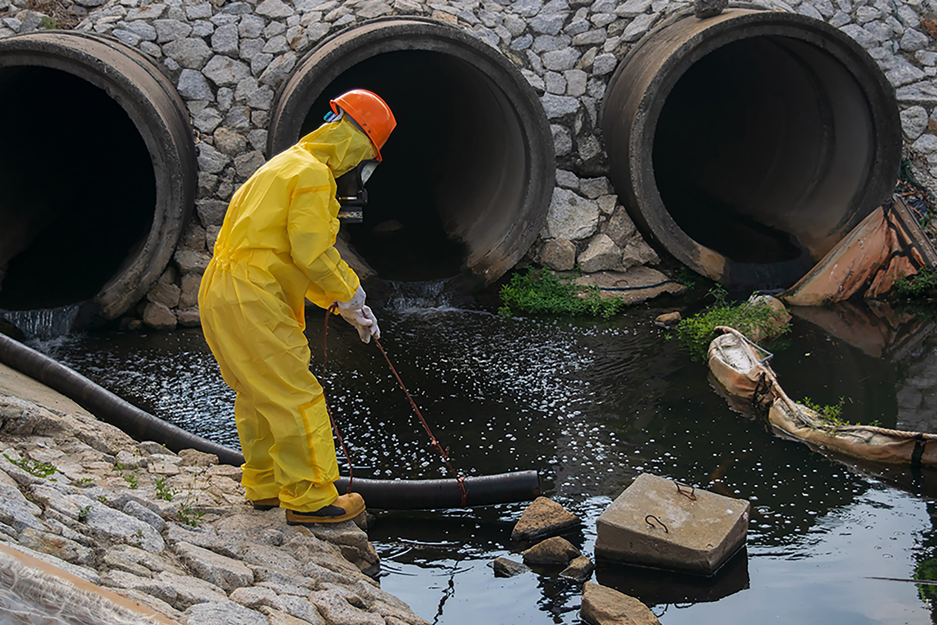04